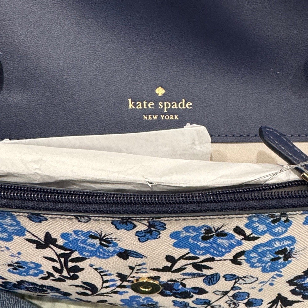 NWT! ✨ Kate Spade New York Madison Vase Floral Print Crossbody - Picture 7 of 13